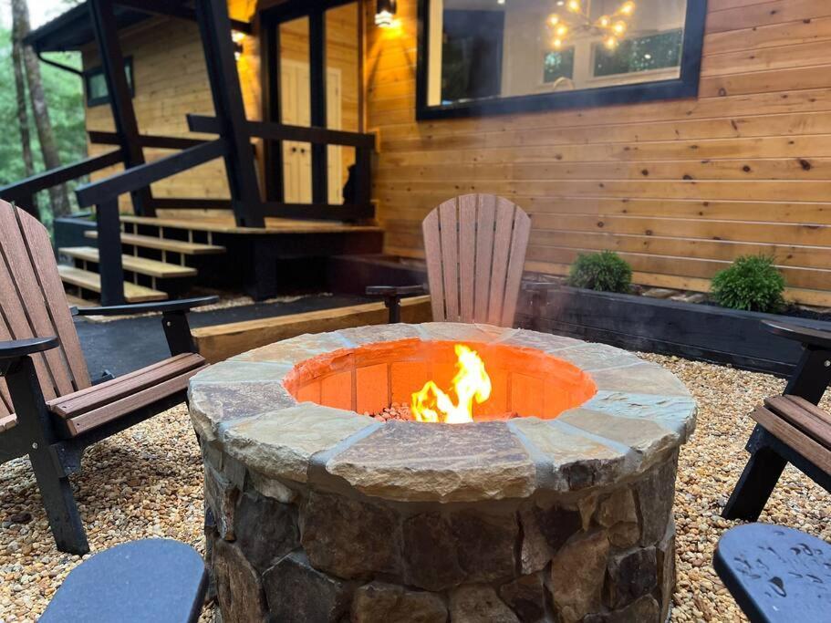 Villa Modern Mountain Getaway With Hot Tub, Fire Pit Sautee Nacoochee Esterno foto